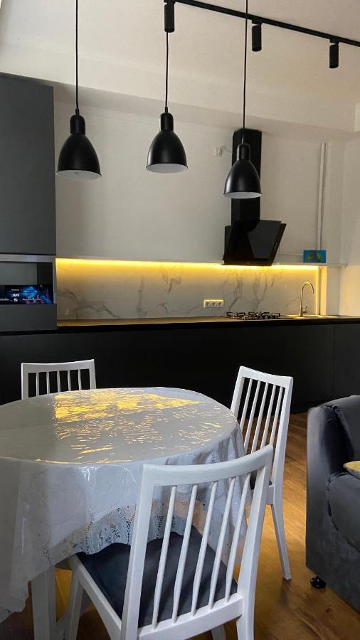 Sobornosti Apartment Poltava City 외부 사진